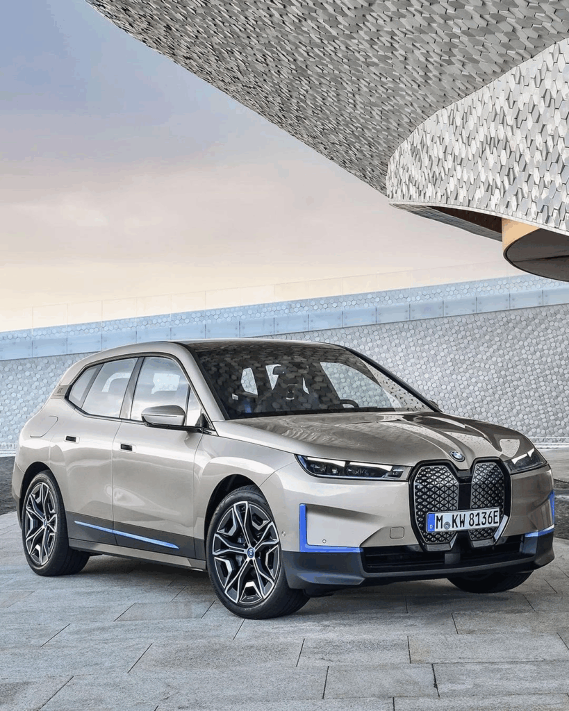 BMW ix